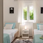 Apartman Ela *