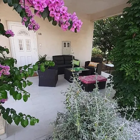 Ela * Trogir