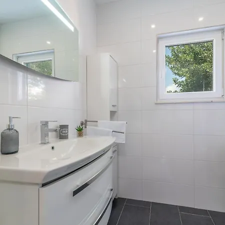 Ela Apartman